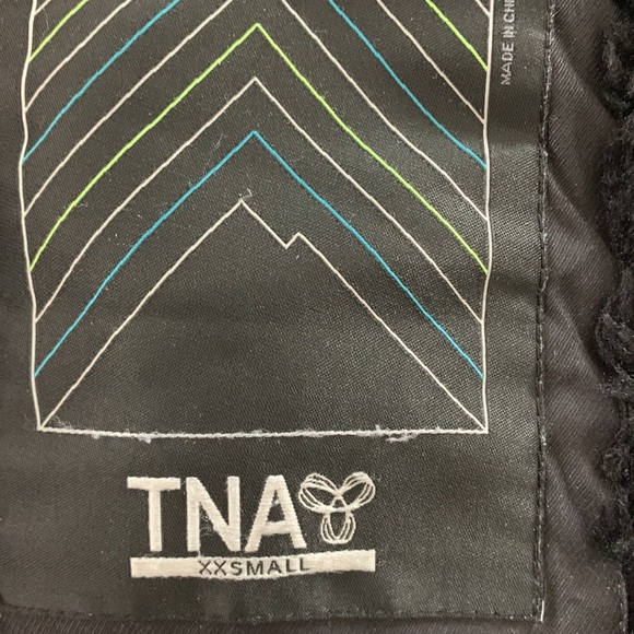 TNA Aspen Parka XXS - Picture 4 of 8